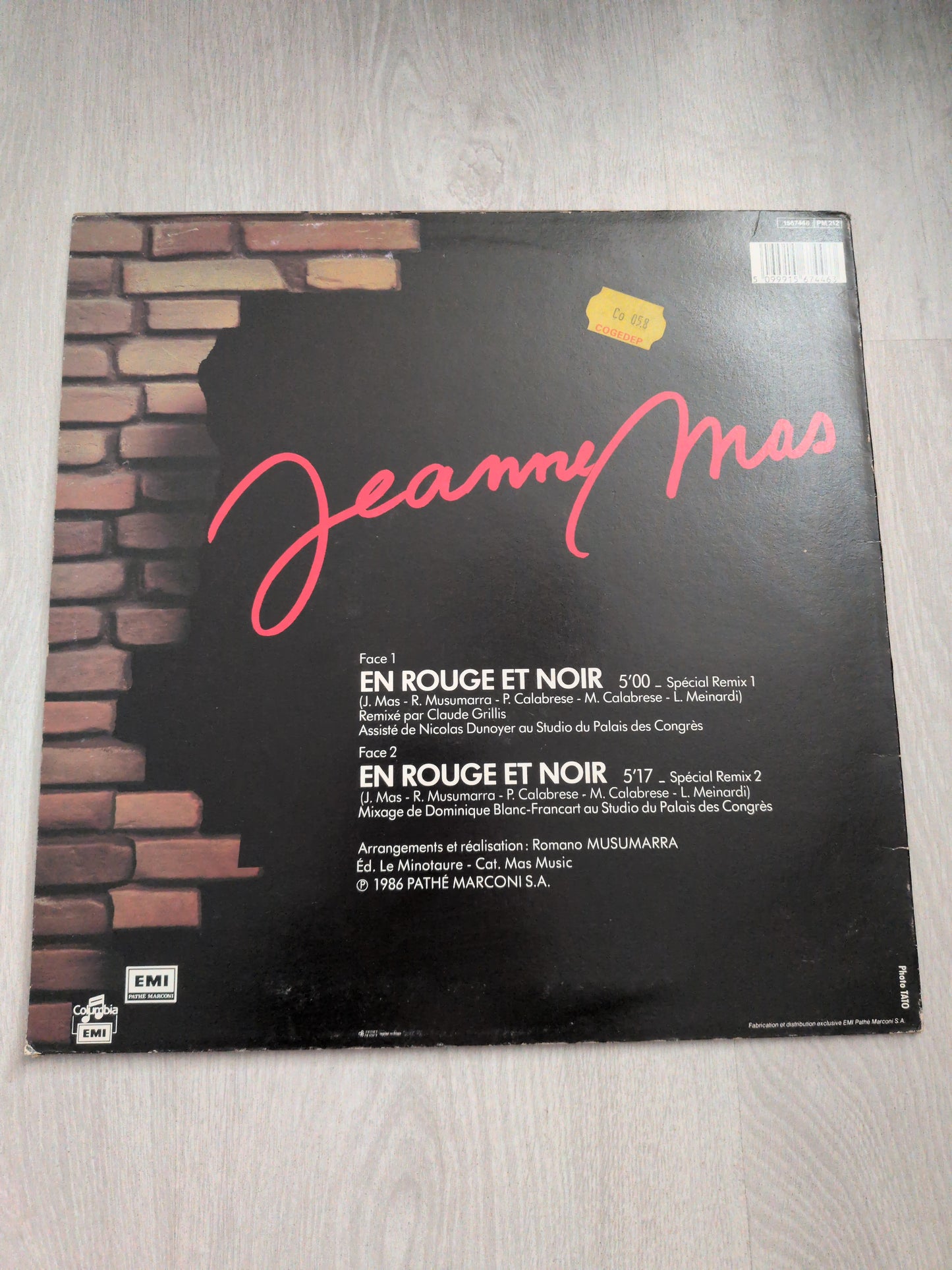 Jeanne Mas - En rouge et noir