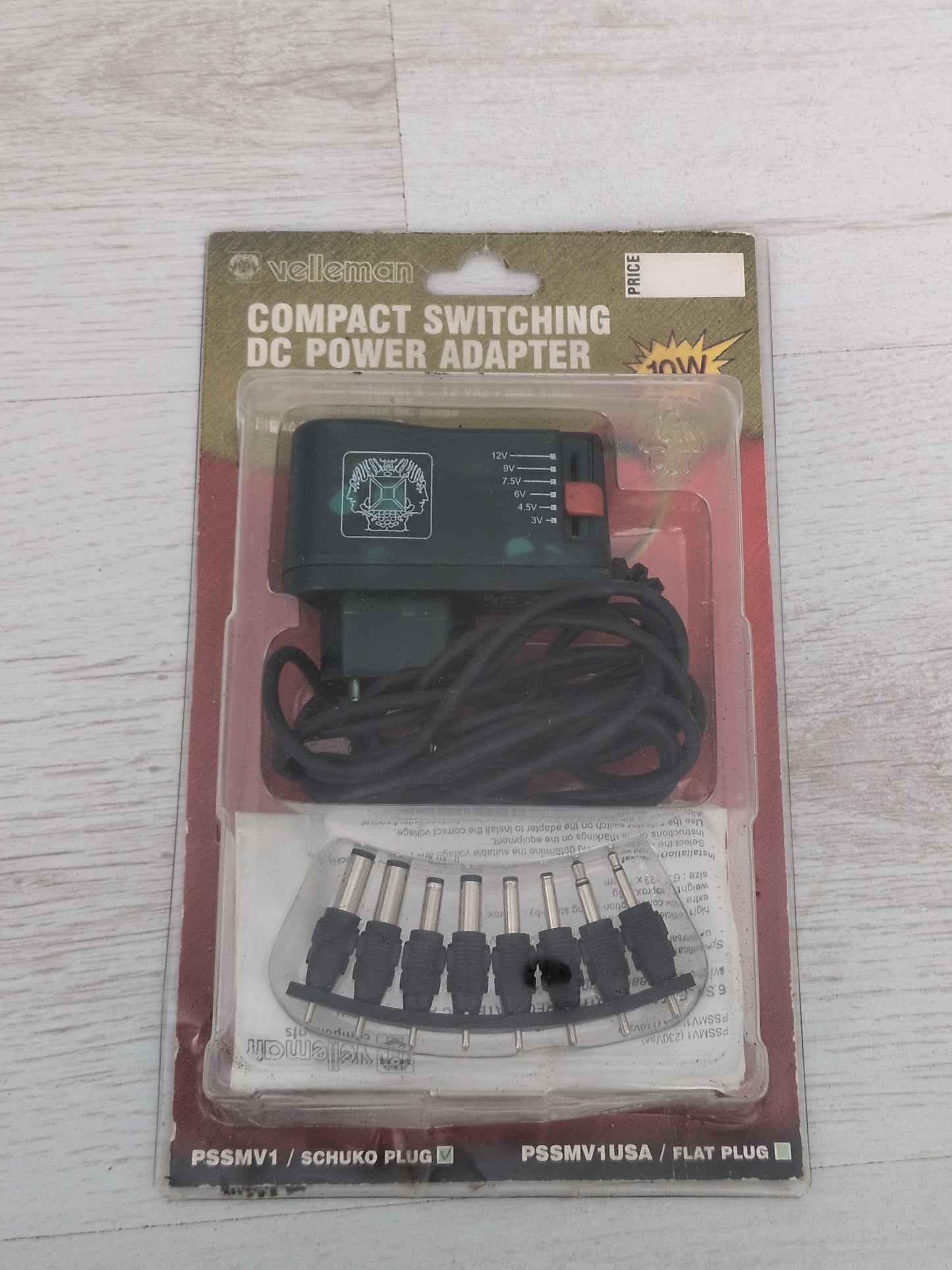Adaptateur secteur universel