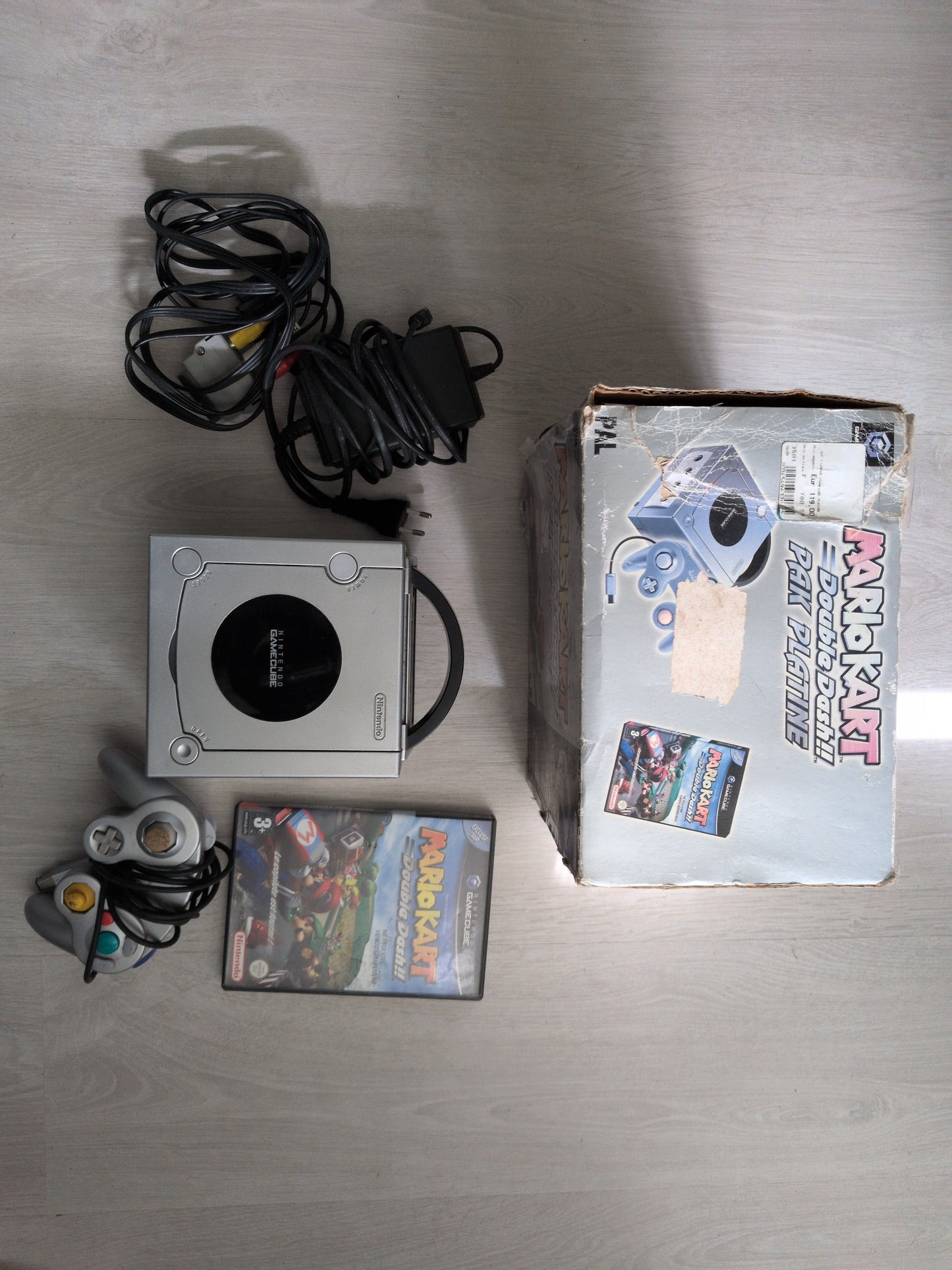 Game cube - Mario kart double dash pak platine (en boîte)