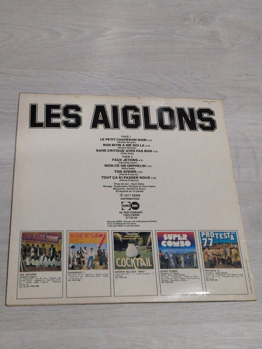 Les aiglons - Le petit chaperon noir
