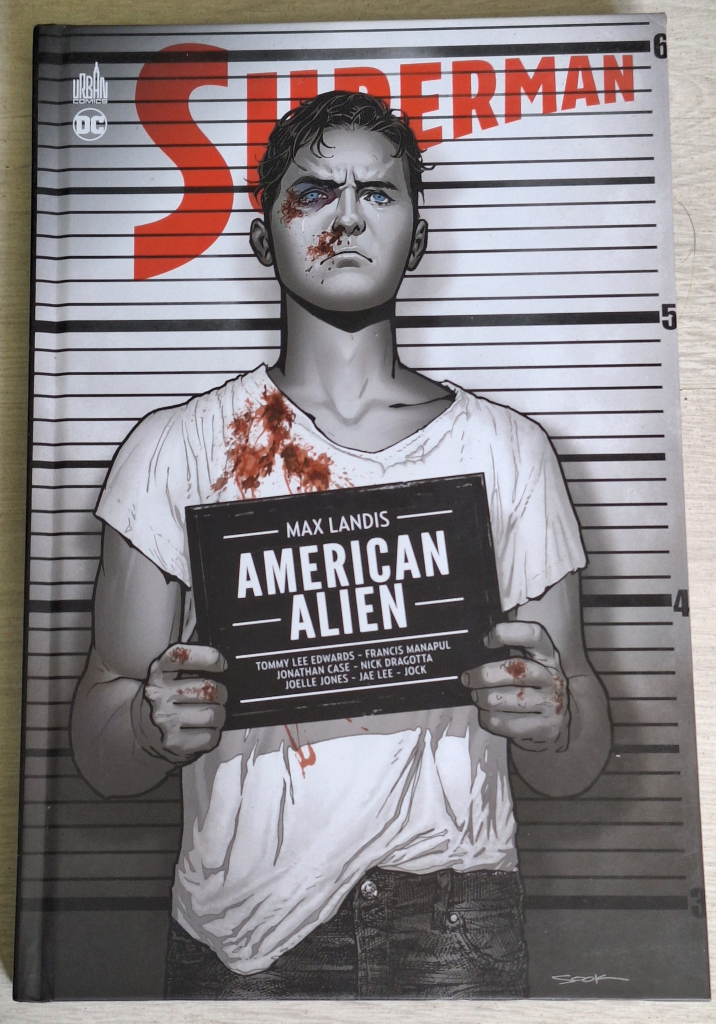 Superman : American alien