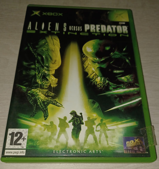Aliens versus predator extinction