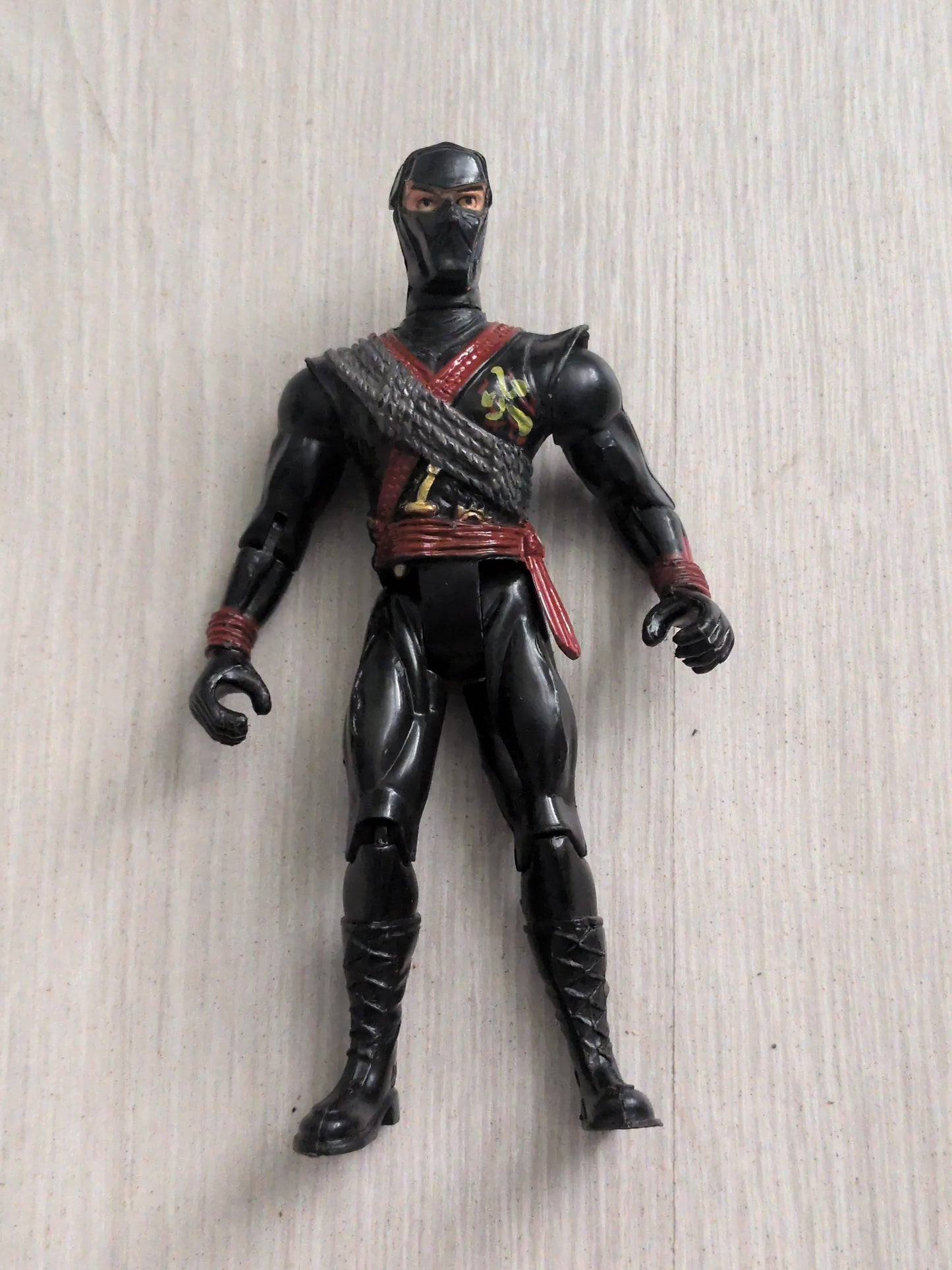Figurine ninja