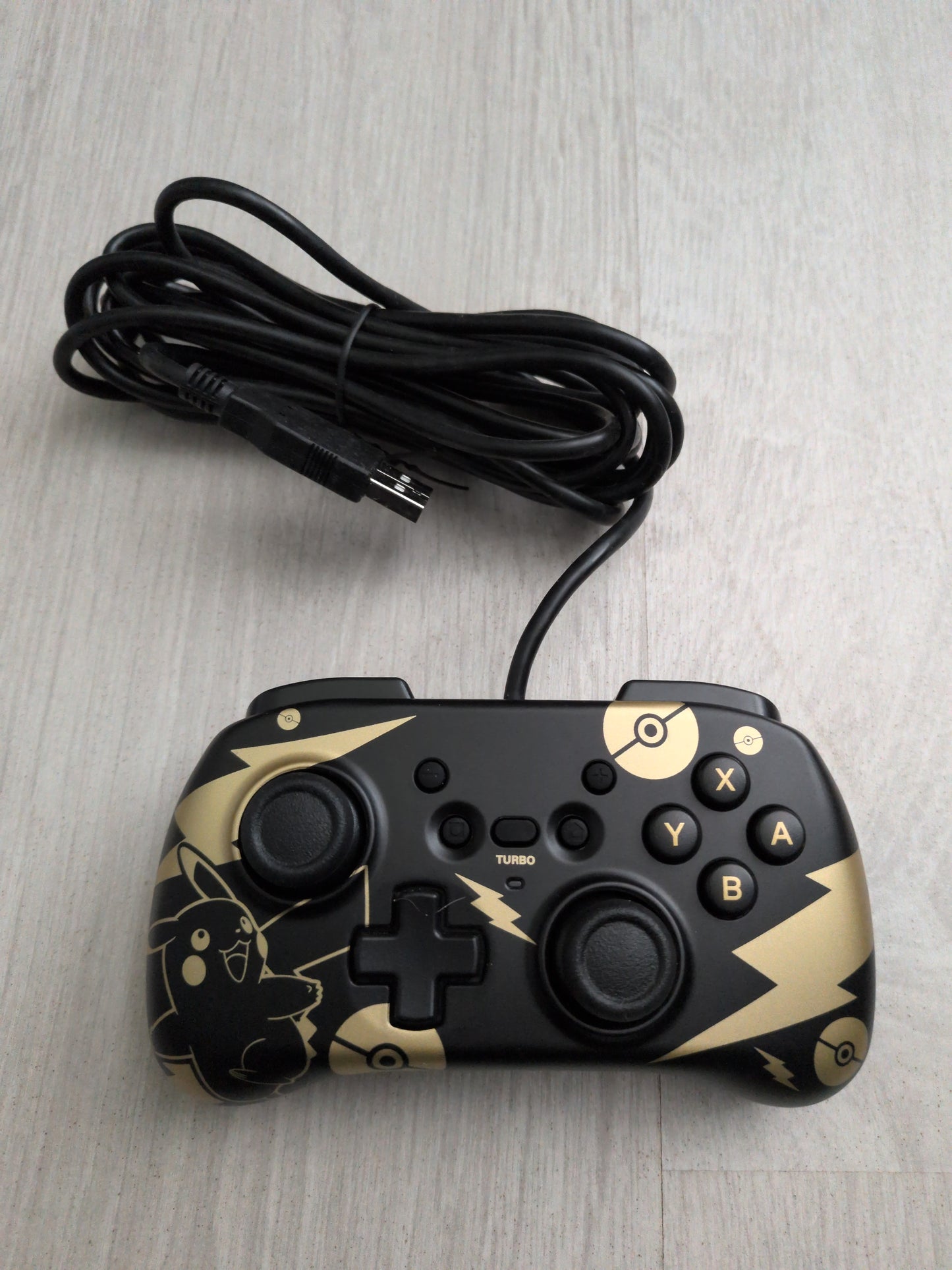 Manette switch édition pokémon (en boîte)