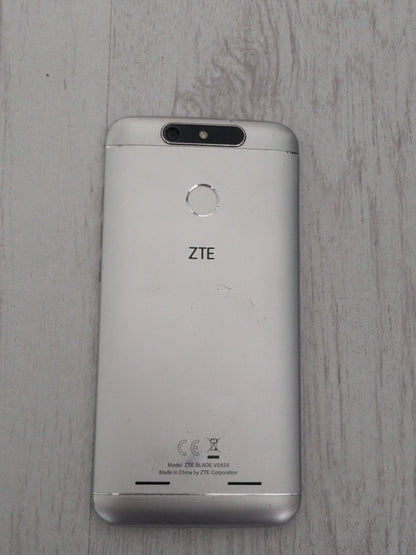 ZTE BLADE V8 LITE