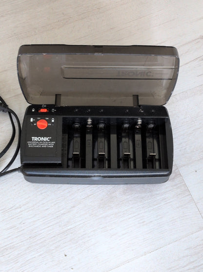 Chargeur de pile universel