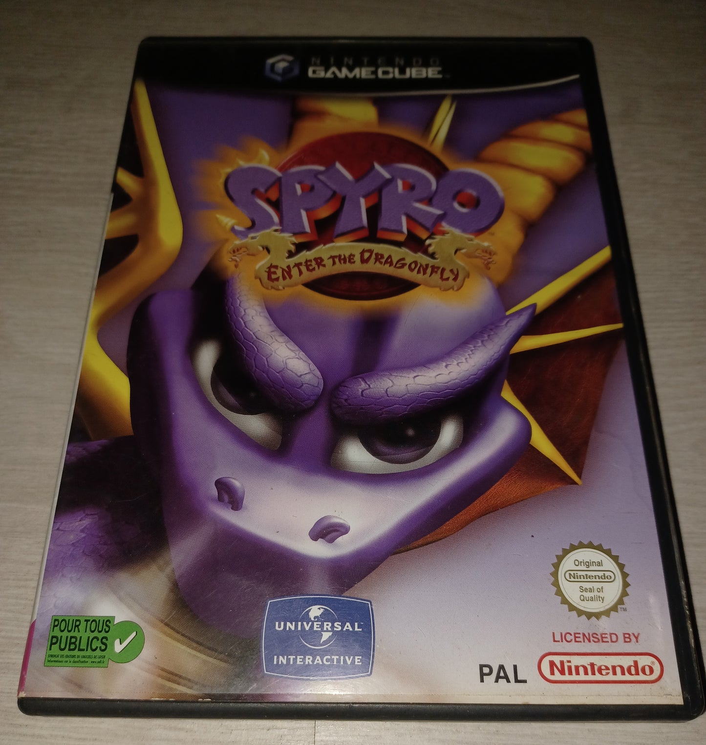 Spyro enter the dragonfly