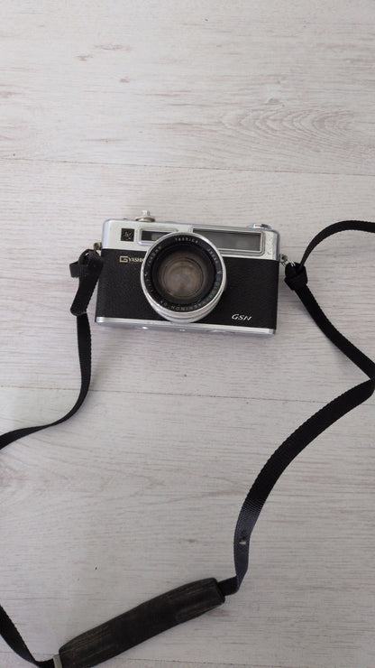 Appareil photo télémétrique argentique - Yashica Electro 35 GSN
