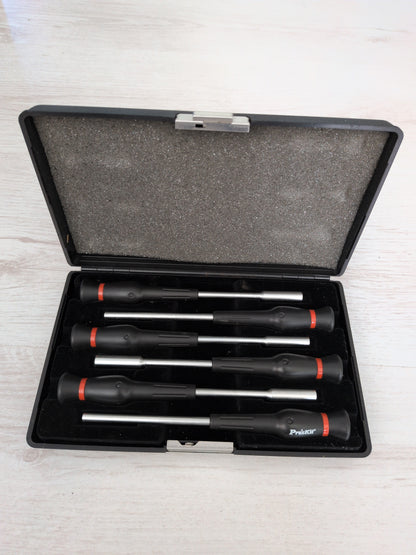 Coffret de tournevis à douille