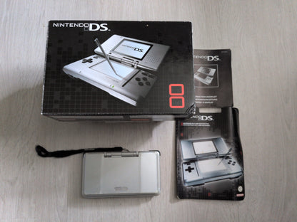 Ds Tank (en boîte)