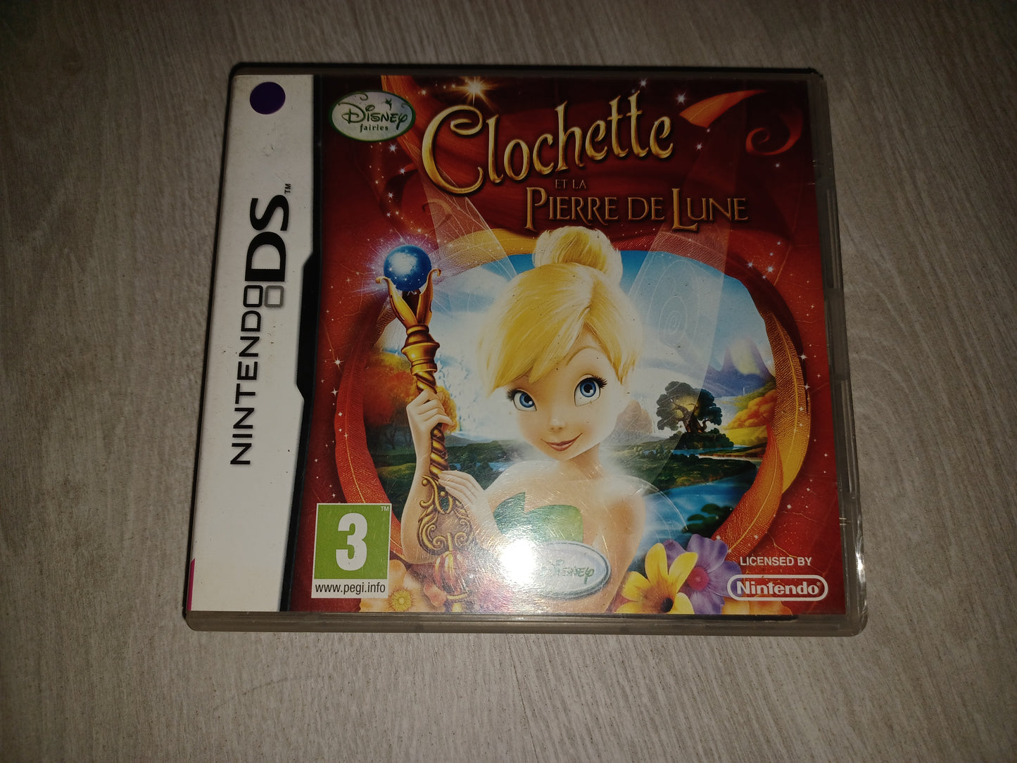 Clochette et la pierre de lune