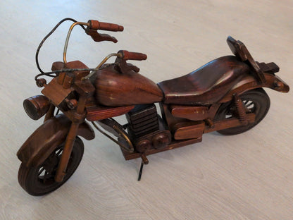 "Harley Davidson" sculpture en bois