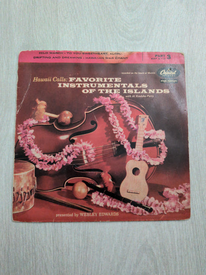 Hawaii calls : Favorite instrumentals of the islands