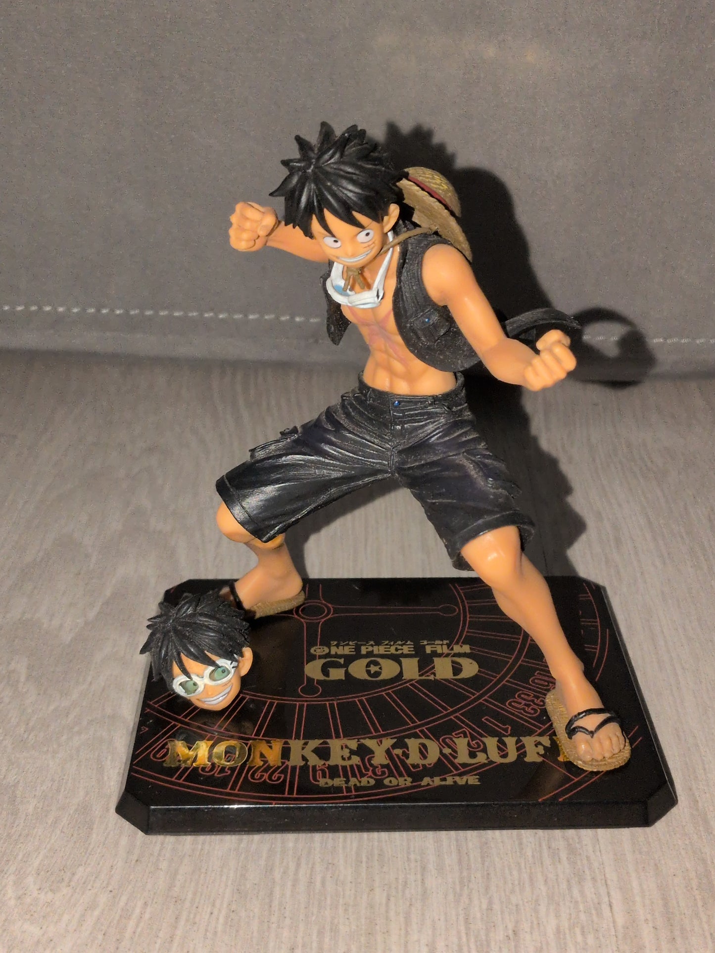 Monkey. D. Luffy - One piece gold