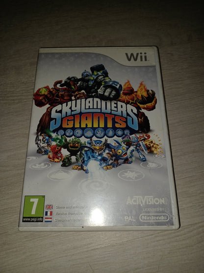 Skylanders giants