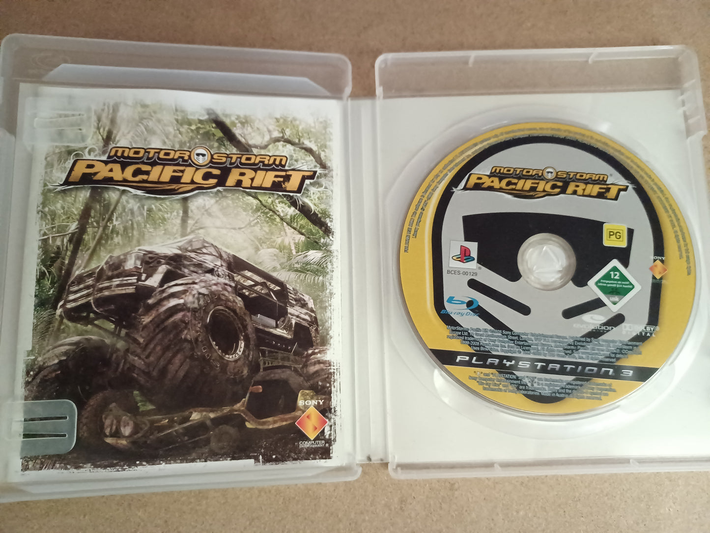 Motor storm pacific rift (Essentials)