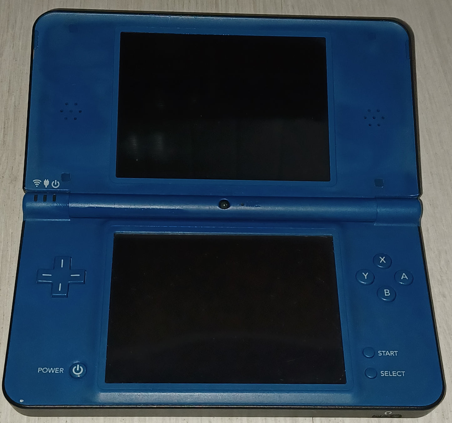 DSi XL
