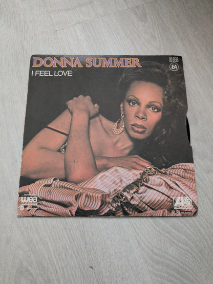 Donna summer - I feel love / Can't we just sit down