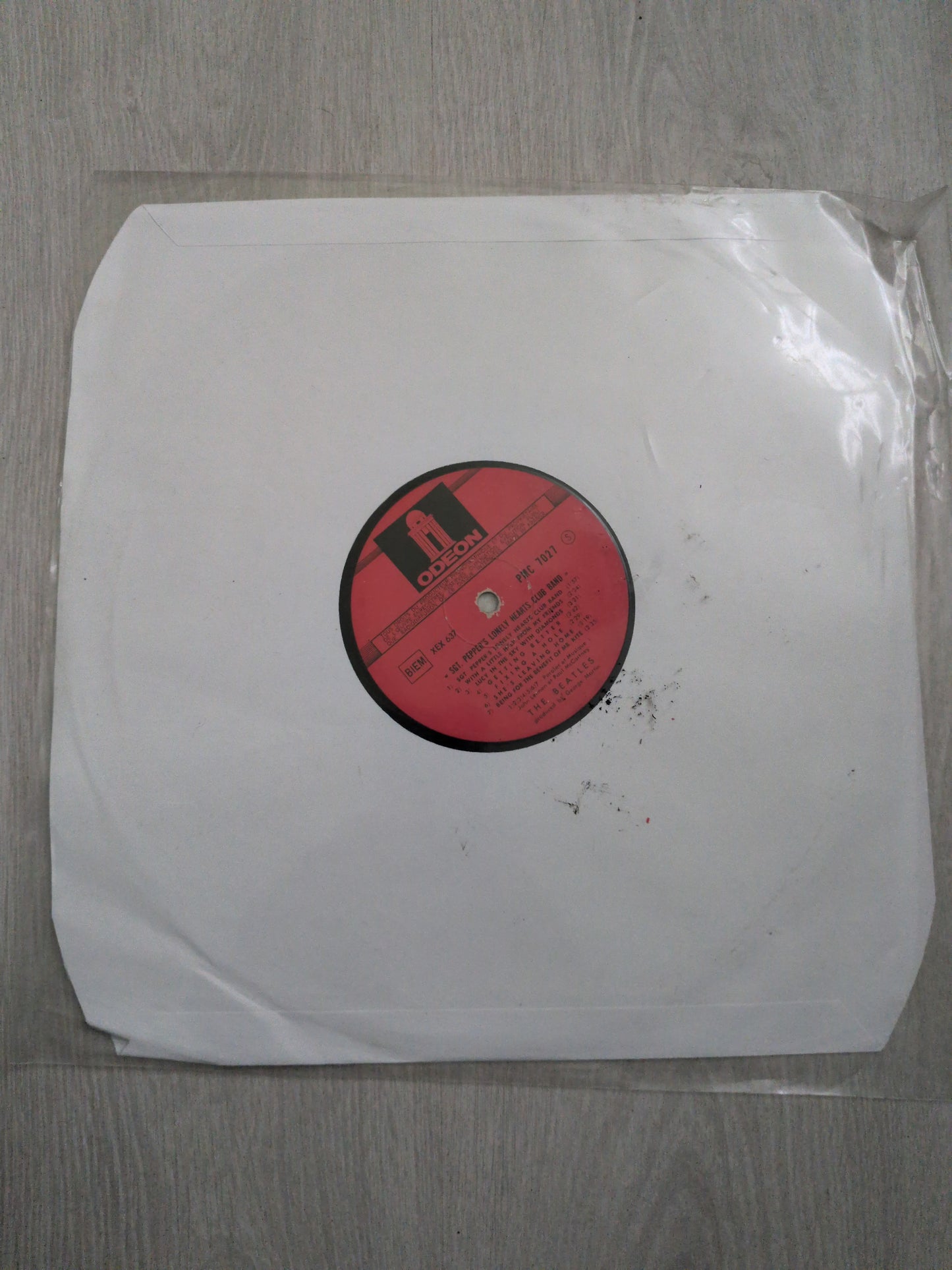 The beatles - Pepper's Lonely Hearts Club Band