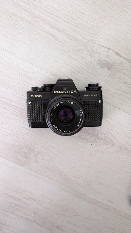 Appareil photo reflex argentique -  Praktica B100 Electronic