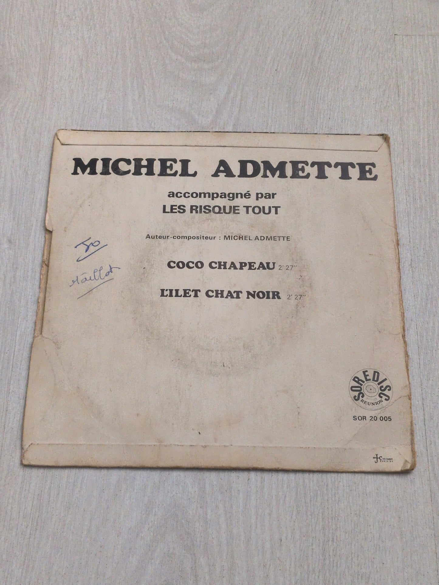 Michel admette accompagné par les risque tout