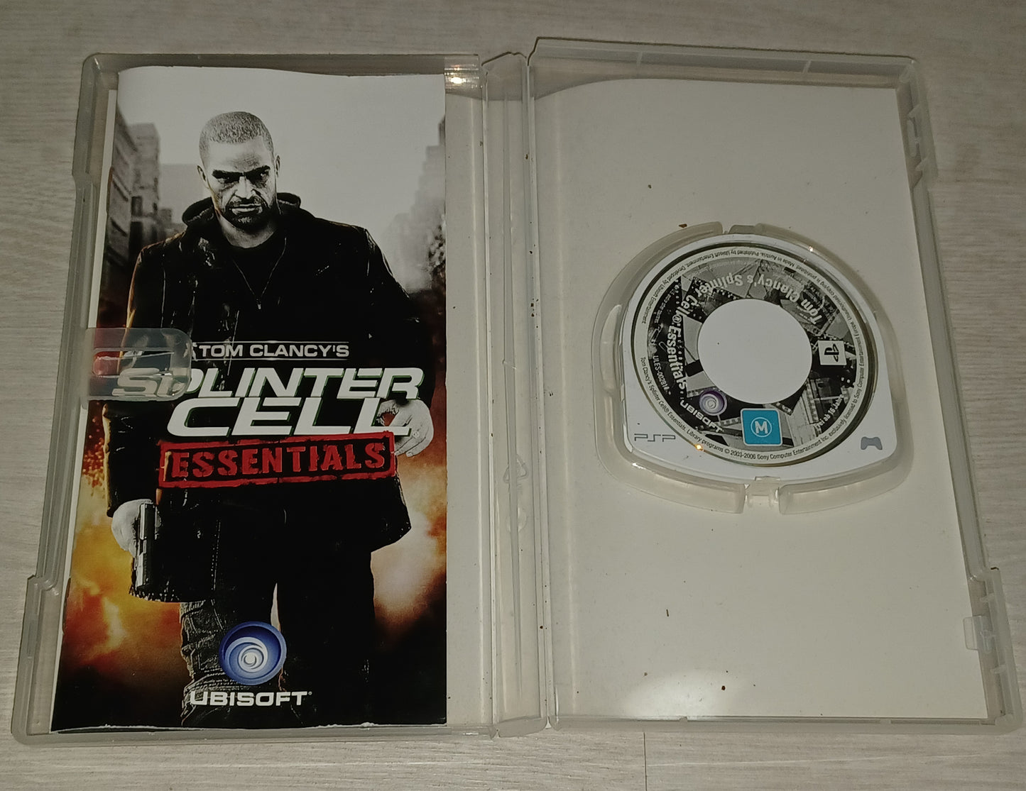 Tom clancy’s splinter cell essentials