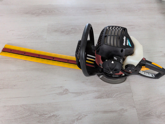 Taille haie thermique - Homelite Mighty lite