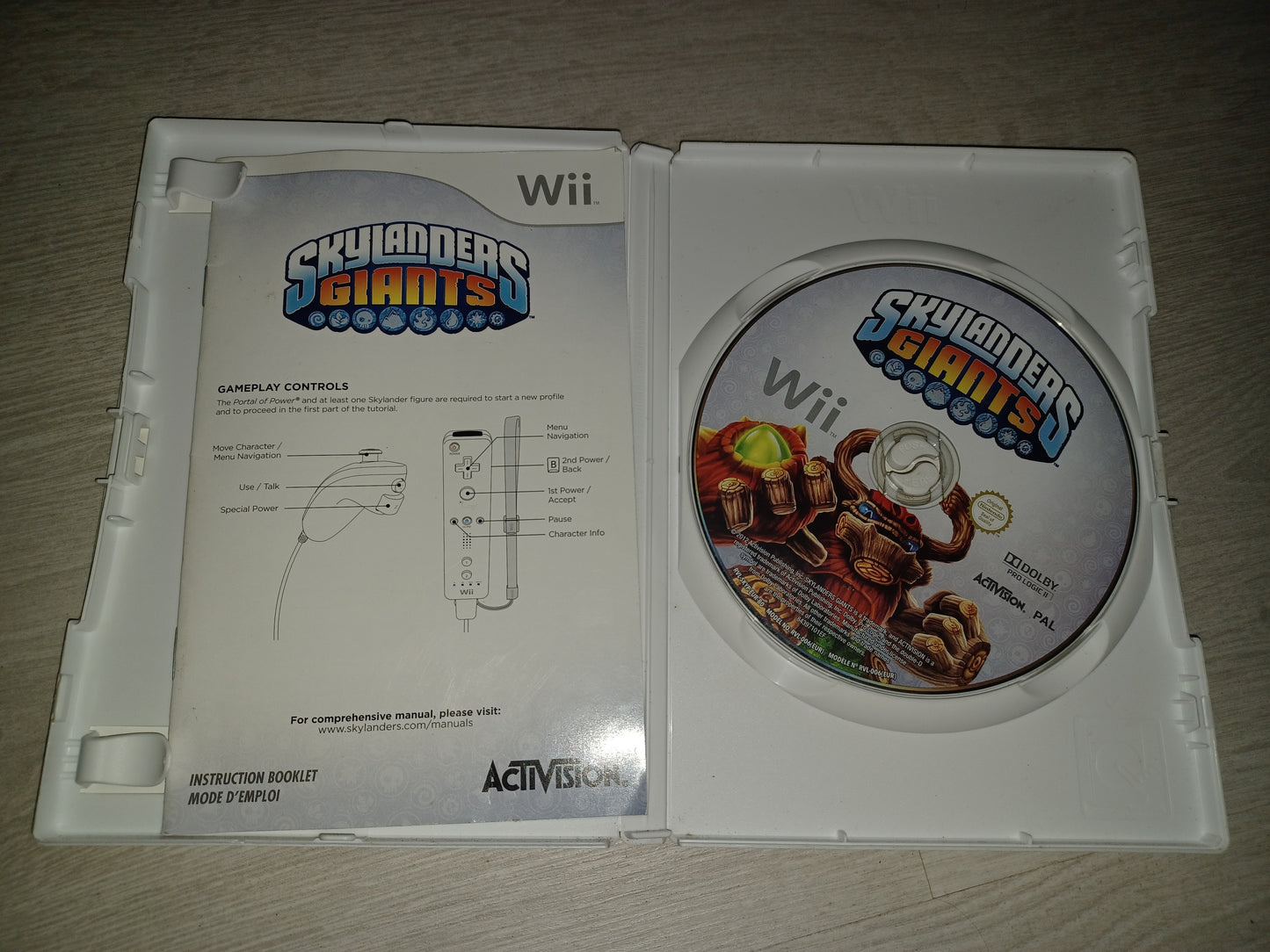 Skylanders giants