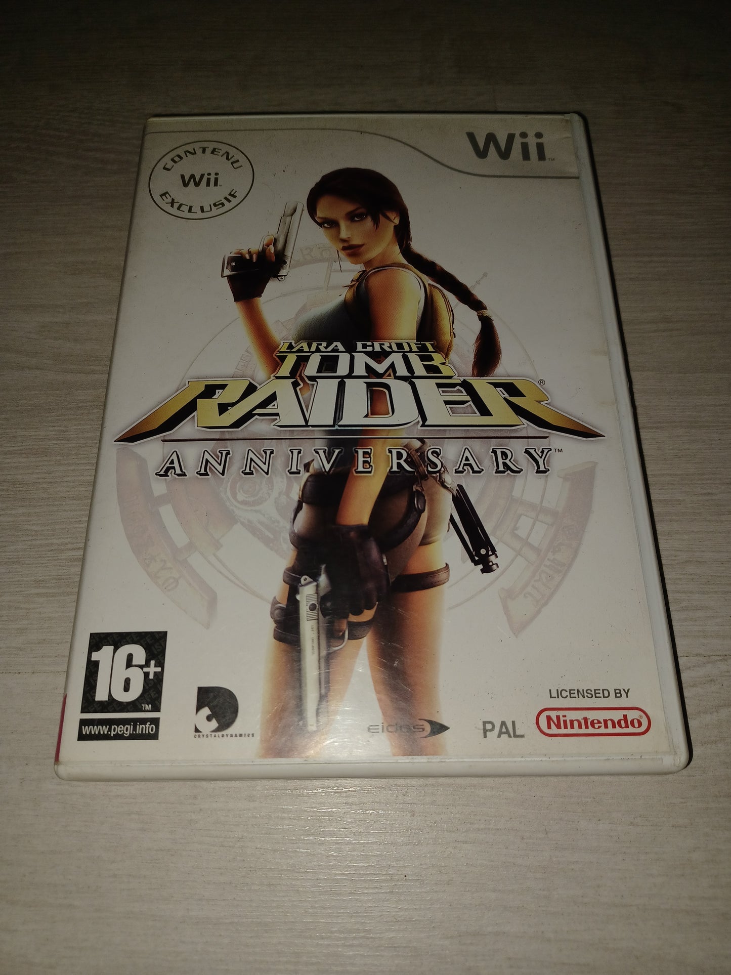 Lara croft tomb raider anniversary