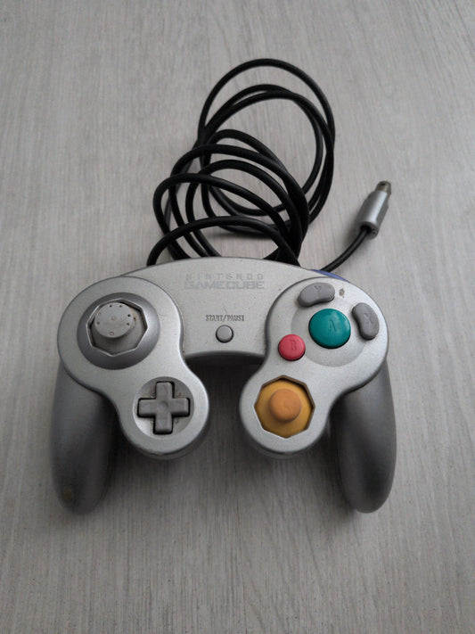 Manette game cube silver