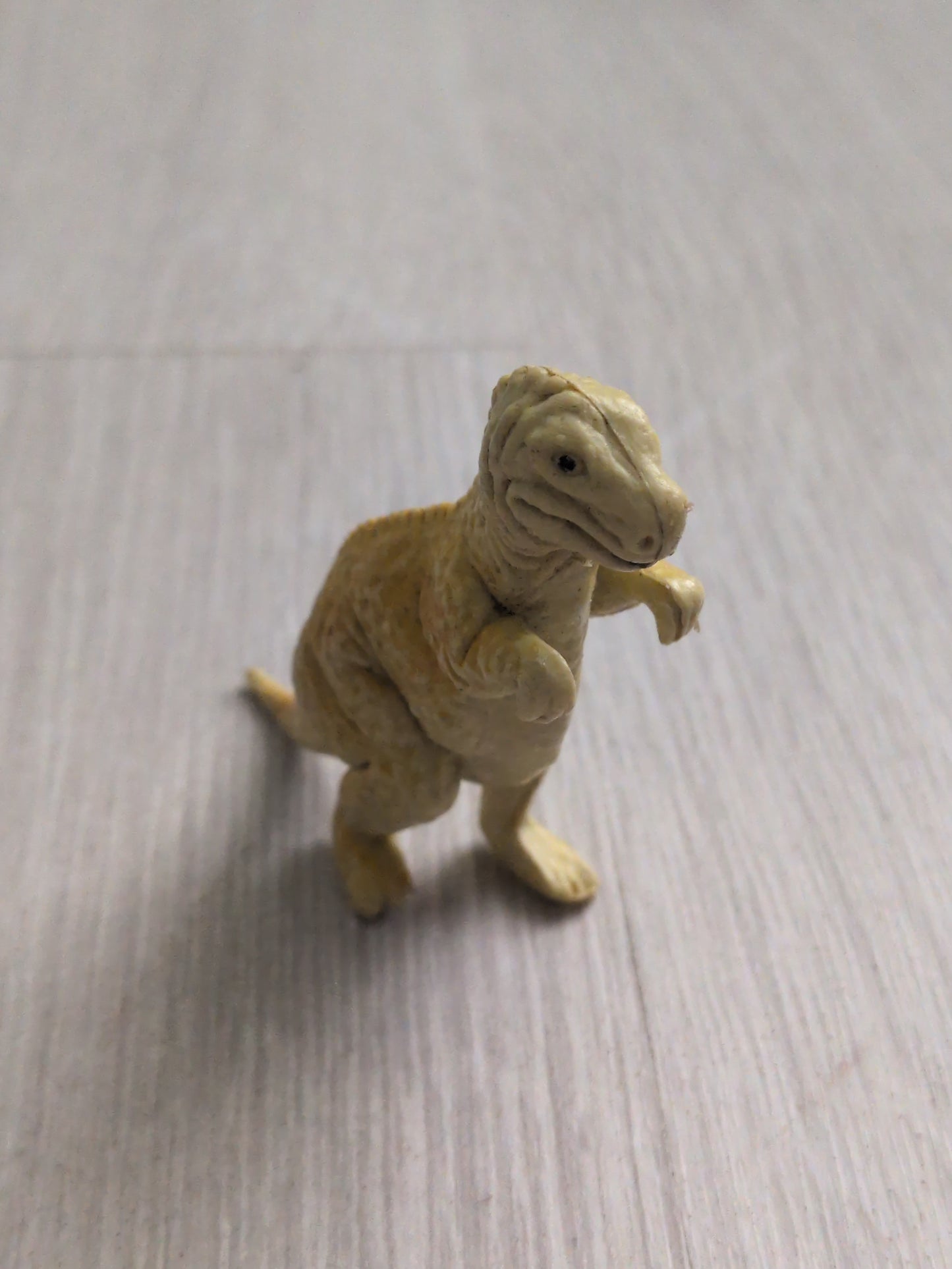 Figurine dinausore