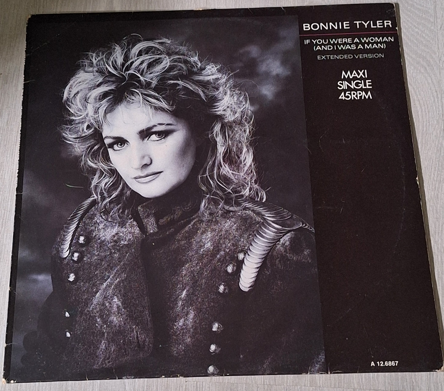 Bonnie Tyler - If you were a woman
