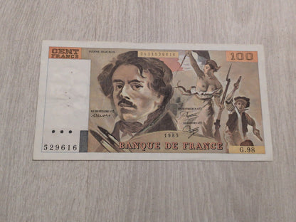 100 Francs