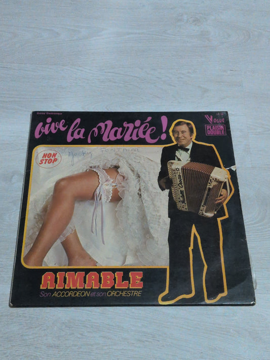 Aimable son accordéon et son orchestre - Vive la mariée